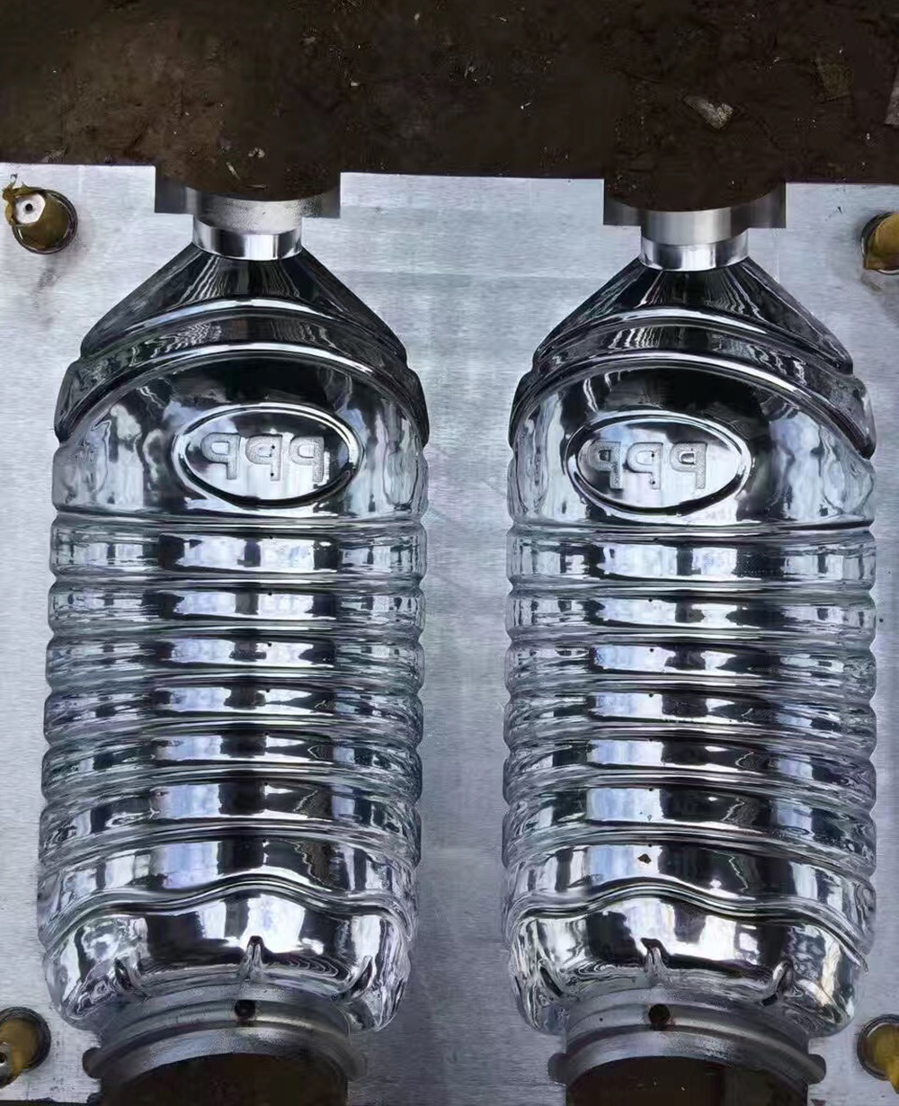 Blow Molding Valve Group Troubleshooting: Diagnosing Pressure Imbalance, Valve Sticking, and Seal Leaks