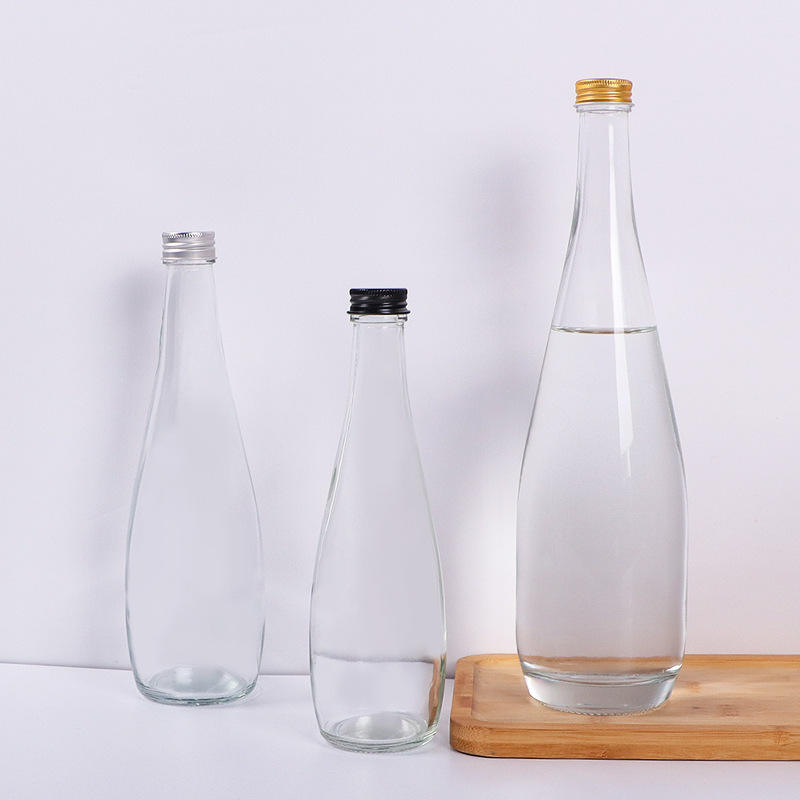 Mineral water PET bottle produced by YUSHUN blow molding machine